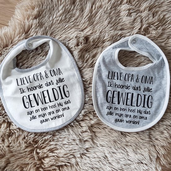 Set van 2 Baby slabbetje cadeau tekst zwangerschap bekendmaking aankondiging voor de liefste aanstaande opa en oma| Geboorte Cadeau Ik hoorde dat je geweldig bent en ben heel blij dat jij mijn gaat worden! jullie worden  zwangerschapsaankondiging