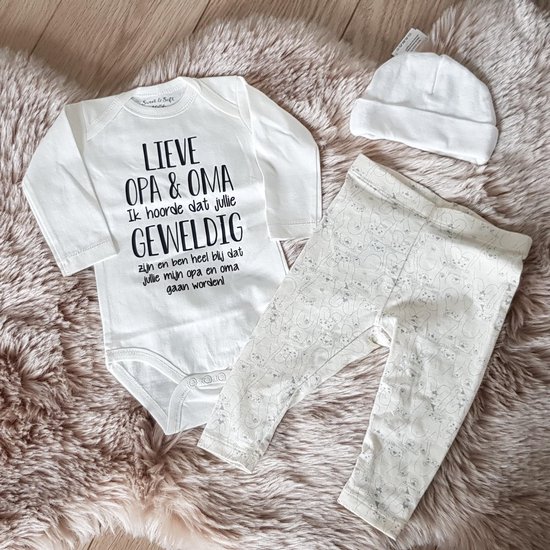 Baby cadeau geboorte meisje jongen set met tekst kledingset Bodysuit en muts |Kraamkado | Gift Set | rompertje Lieve opa en oma ik ben heel blij dat jullie mijn gaan worden aanstaande aankondiging bekendmaking zwangerschap
